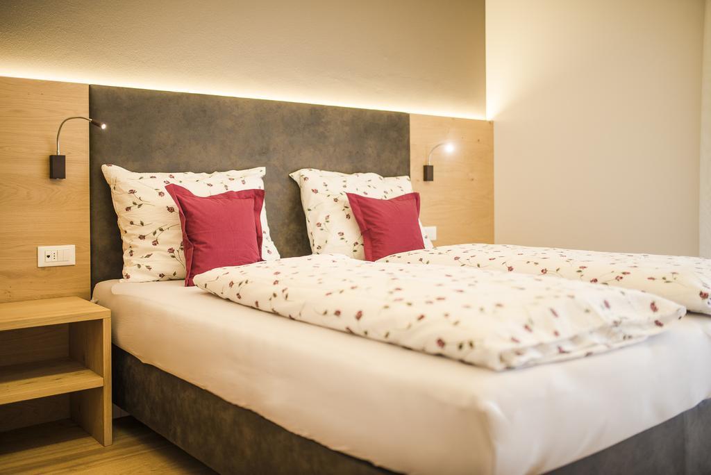 Aparthotel Haus Artus à Schenna Extérieur photo